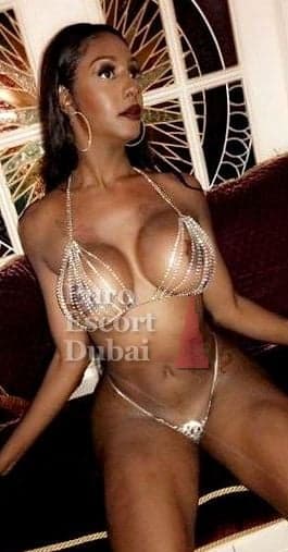 Micaela, 26, escort in Abu Dhabi — brown hair, Brazilian (photo 10 of 13)