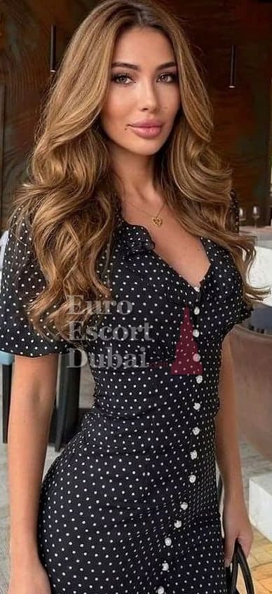 Arailym, 24, escort in Dubai — brown hair, Kazakh (photo 1 of 13)