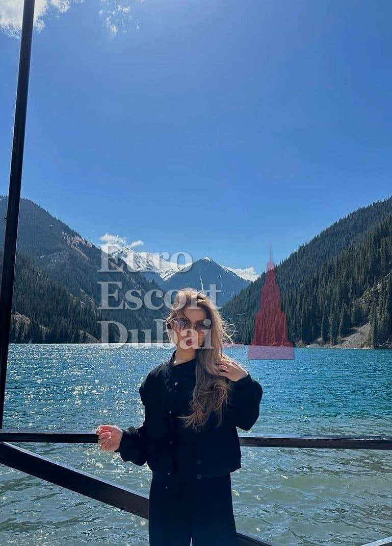 Anel, 19, escort in Dubai — 160 cm, brown hair (photo 3 of 13)