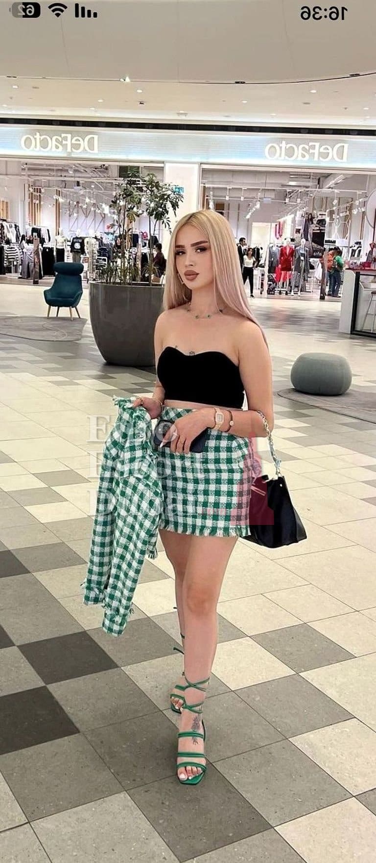 Mona, 29, escort in Dubai — black hair, Emirati (photo 4 of 8)