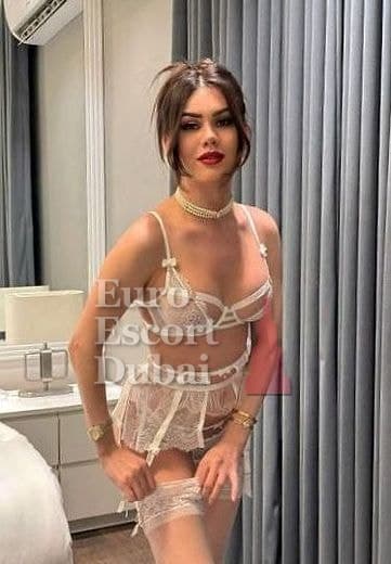 Seulgi, 25, escort in Dubai — brown hair, Japanese (photo 7 of 13)
