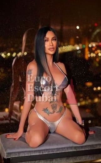 Kaede, 30, escort in Dubai — brown hair, Japanese (photo 1 of 13)