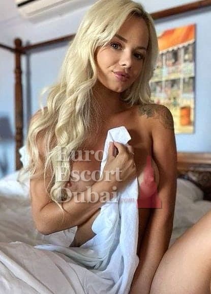 Maryse, 22, escort in Dubai — 168 cm, blonde hair (photo 4 of 10)