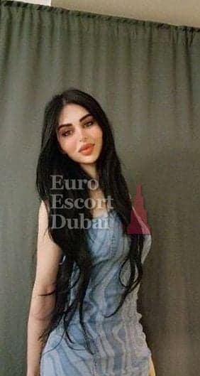 Ara, 27, escort in Dubai — 174 cm, brown hair (photo 6 of 12)