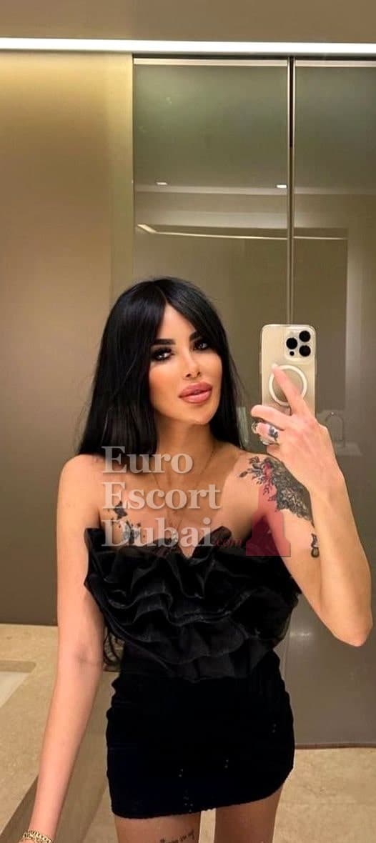 Bethany, 27, escort in Ajman — 167 cm, blonde hair (photo 4 of 10)