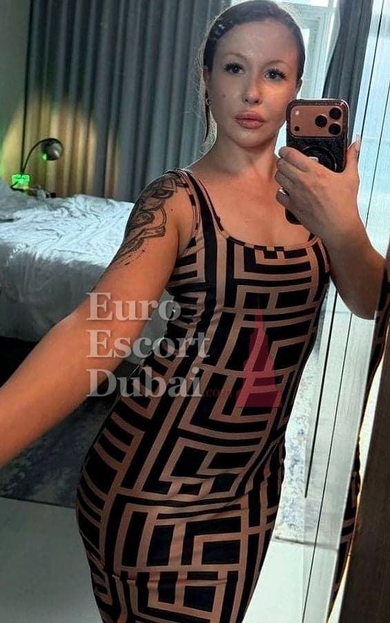 Nevena, 29, escort in Dubai — brown hair, Russian (photo 1 of 13)
