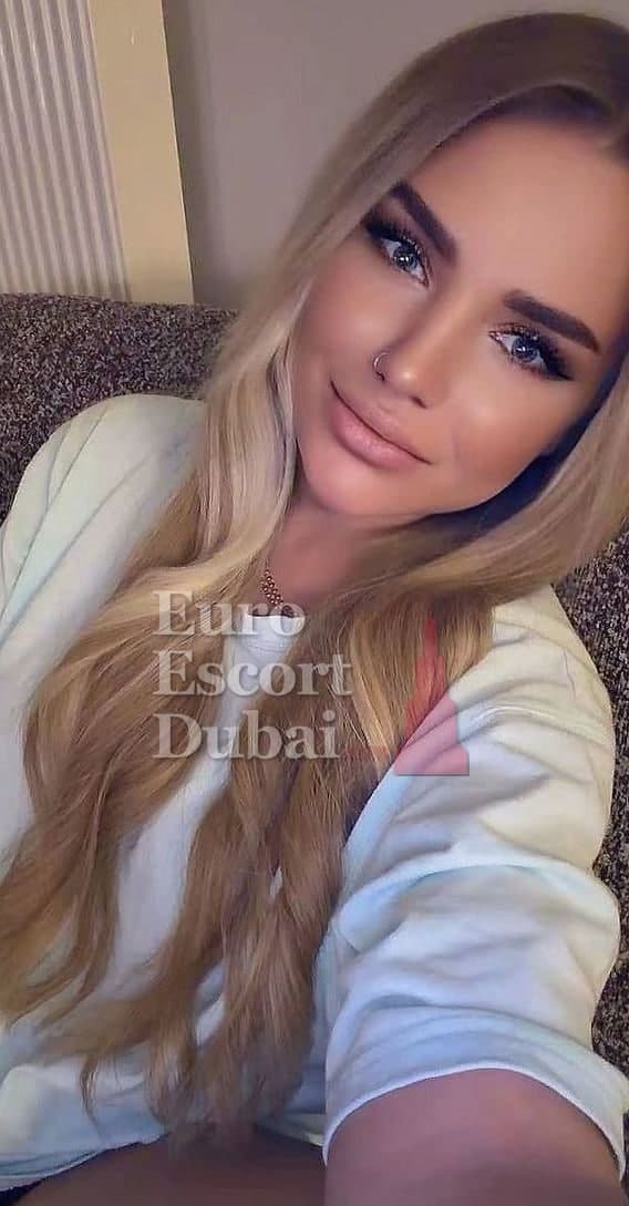 Lenka, 27, escort in Dubai — Belarusian, 165 cm (photo 5 of 13)