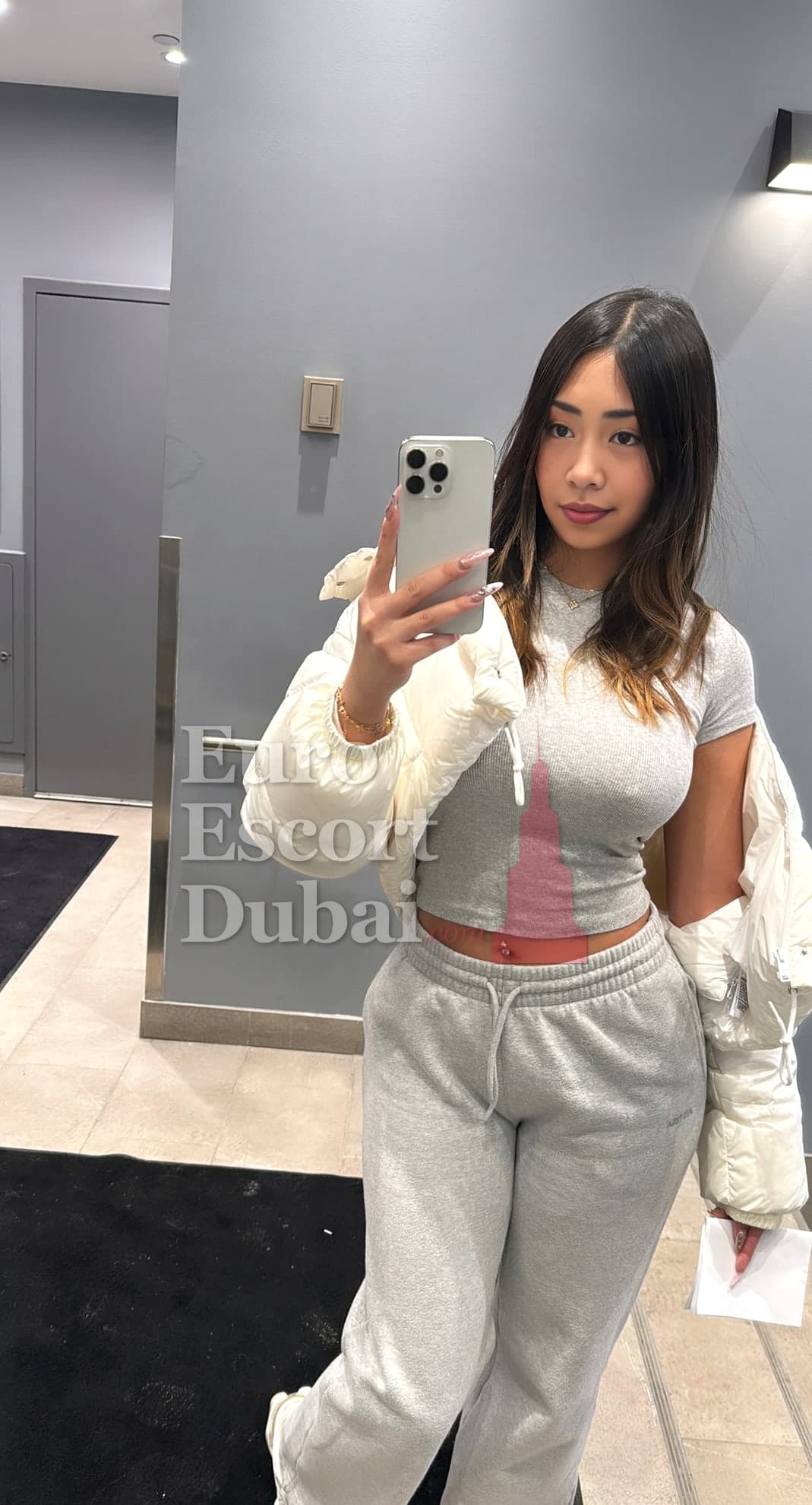 Galina, 29, escort in Dubai — 179 cm, brown hair (photo 6 of 6)