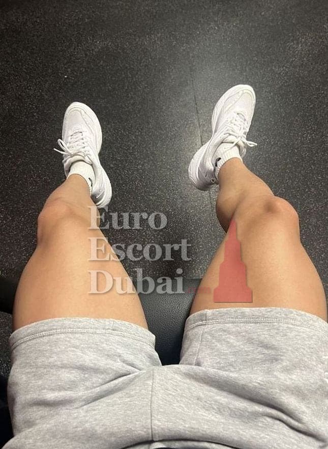 Paul, 22, escort in Dubai — black hair, 170 cm (photo 7 of 13)