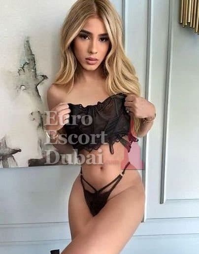 Paloma, 19, escort in Dubai — 161 cm, blonde hair (photo 3 of 9)