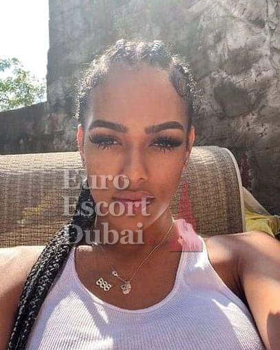 Rebeca, 22, escort in Dubai — black hair, Brazilian (photo 1 of 13)