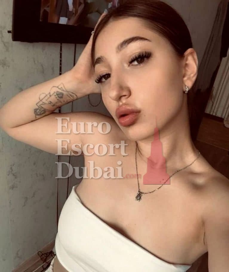 Malgorzata, 23, escort in Dubai — brown hair, Belarusian (photo 1 of 13)