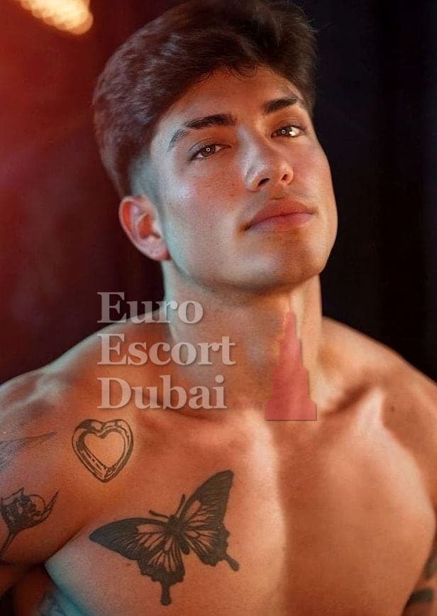 Majid, 24, escort in Dubai — black hair, 173 cm (photo 1 of 13)
