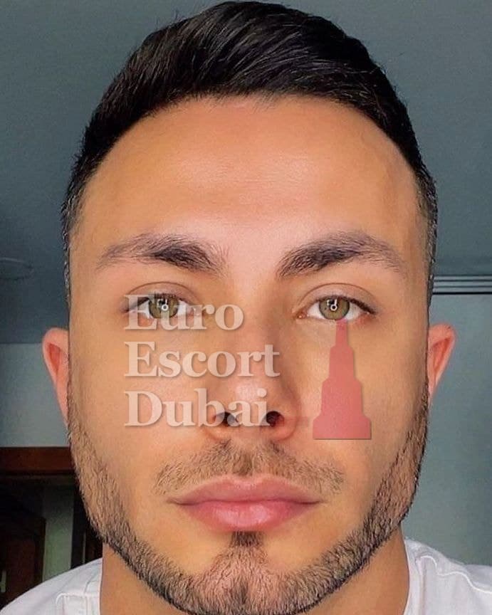 Fadi, 27, escort in Dubai — black hair, 178 cm (photo 3 of 13)