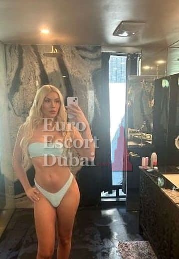 Albina, 24, escort in Dubai — brown hair, Russian (photo 7 of 13)