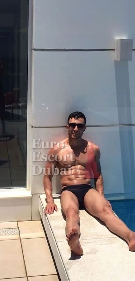 Fadi, 27, escort in Dubai — black hair, 178 cm (photo 7 of 13)