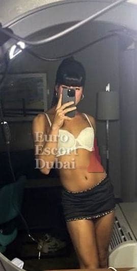 Melissa, 25, escort in Dubai — Colombian, 164 cm (photo 2 of 13)