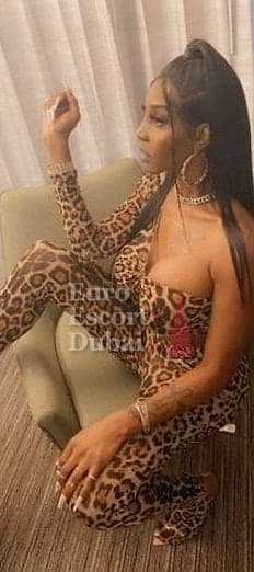 Micaela, 26, escort in Abu Dhabi — 180 cm, brown hair (photo 3 of 13)