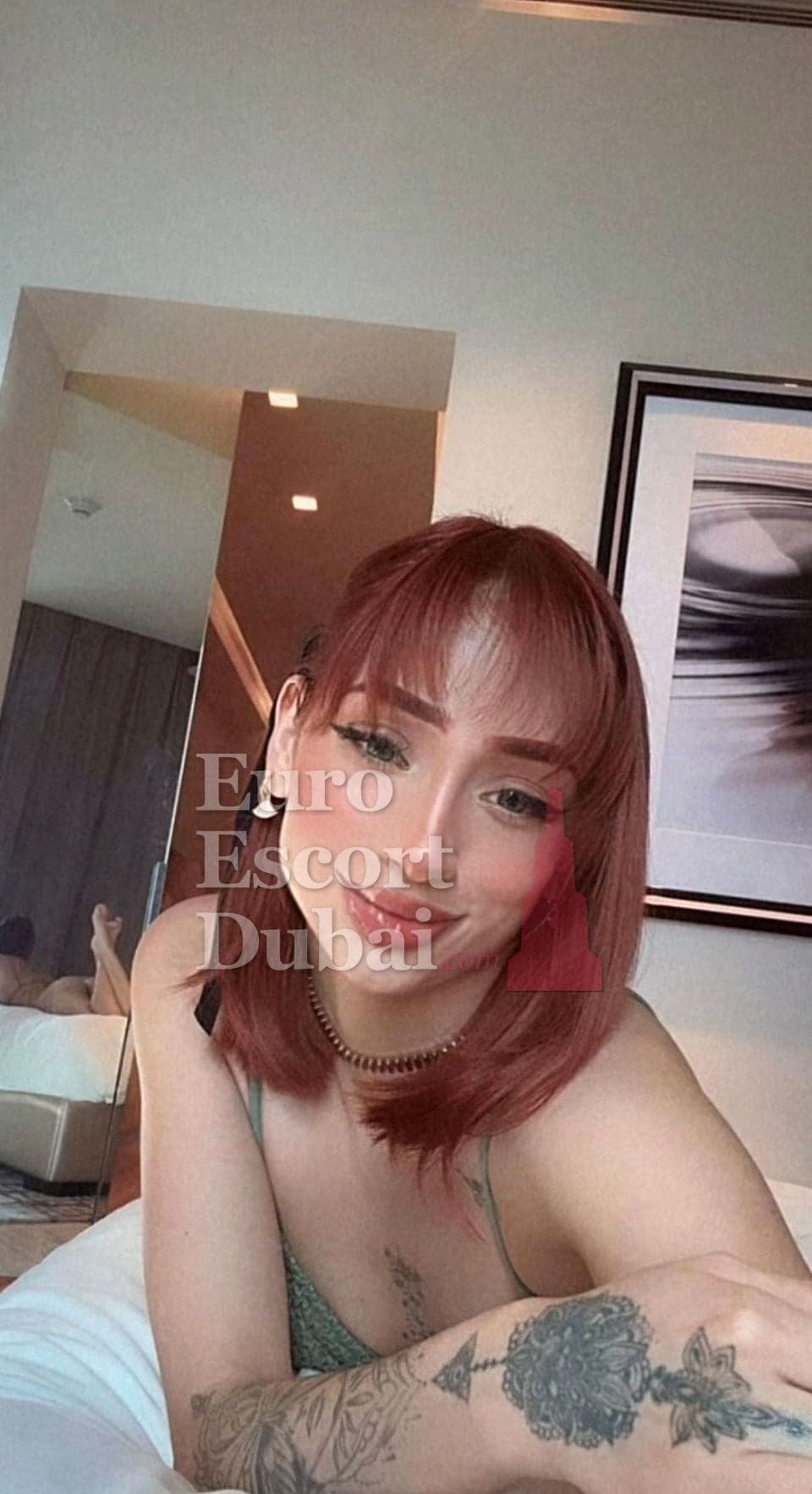Joud, 23, escort in Dubai — red hair, Saudi (photo 4 of 5)