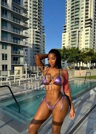 Poliana, 23, escort in Dubai — brown hair, Brazilian (photo 1 of 13)