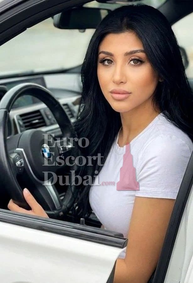 Saule, 22, escort in Dubai — 160 cm, black hair (photo 6 of 13)