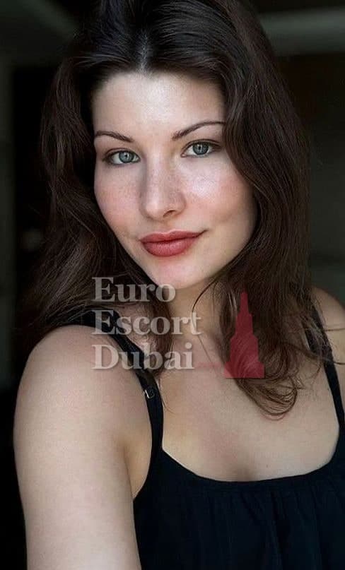 Morgan, 28, escort in Dubai — brown hair, 170 cm (photo 3 of 10)