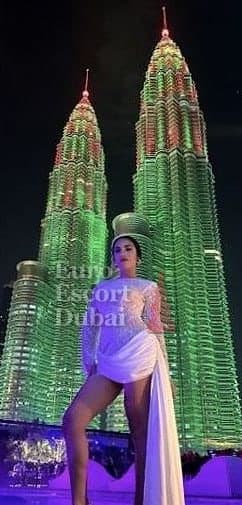 Yna, 27, escort in Sharjah — Vietnamese, 164 cm (photo 11 of 13)