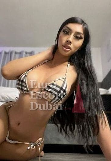 Mariana, 23, escort in Dubai — 174 cm, black hair (photo 12 of 13)