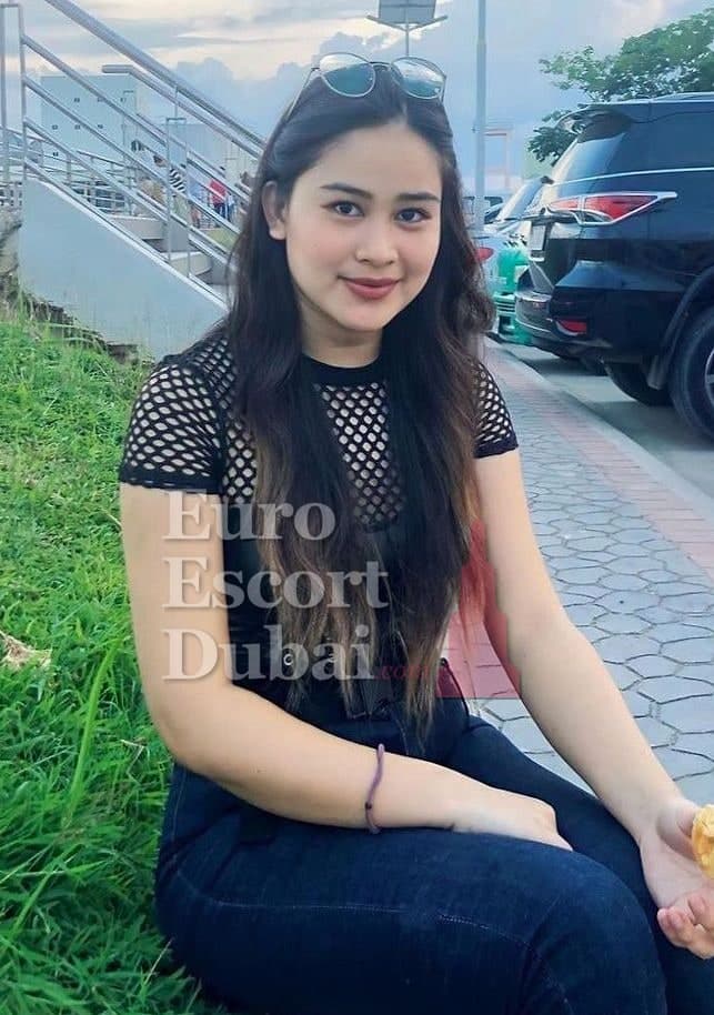 Hyejin, 26, escort in Dubai — 167 cm, brown hair (photo 3 of 6)