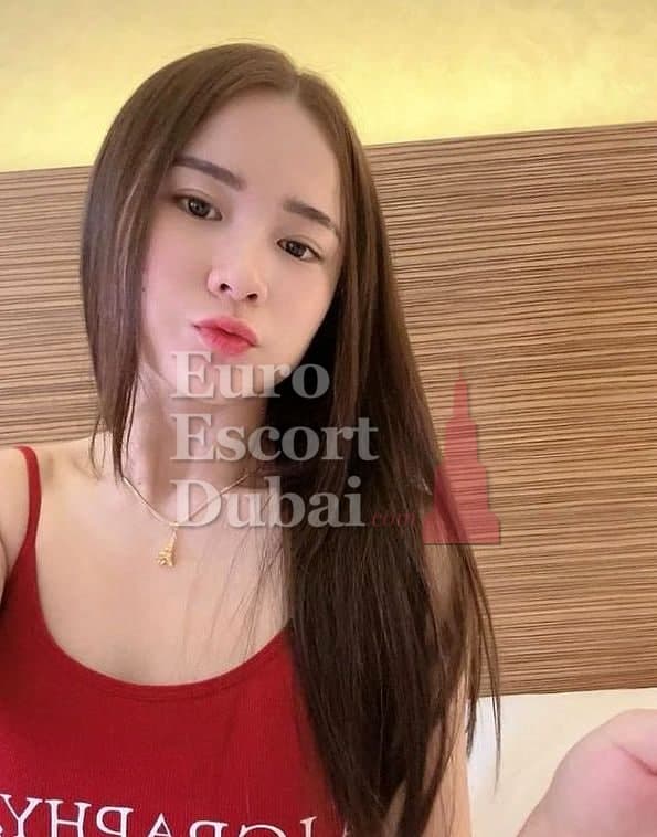 Nga, 26, escort in Abu Dhabi — black hair, Indonesian (photo 10 of 10)