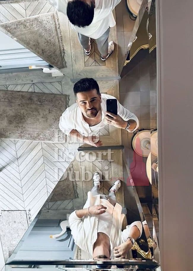 Jordan, 29, escort in Abu Dhabi — black hair, 180 cm (photo 5 of 13)