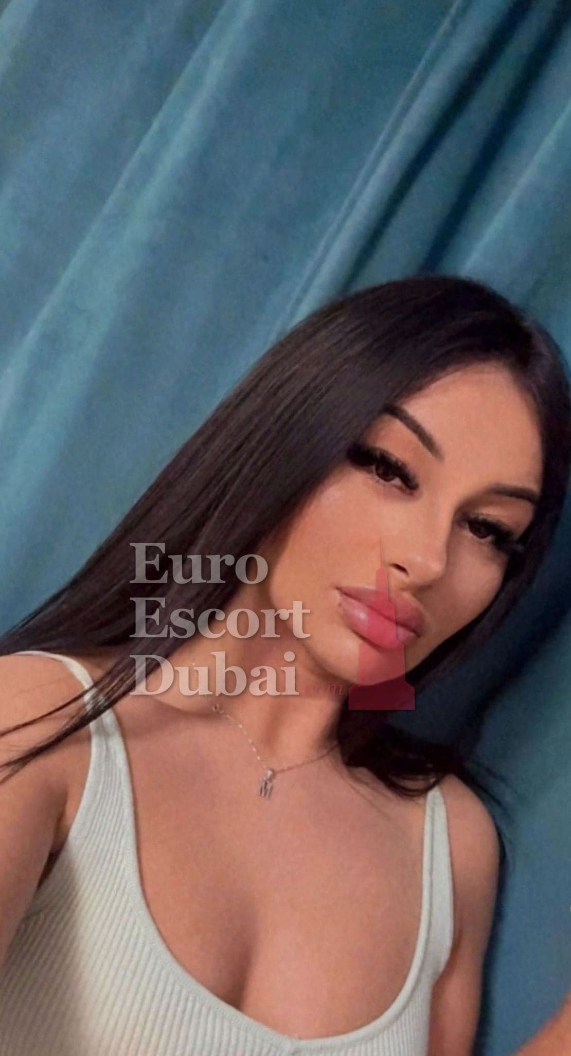 Yara, 36, escort in Sharjah — 152 cm, blonde hair (photo 8 of 8)