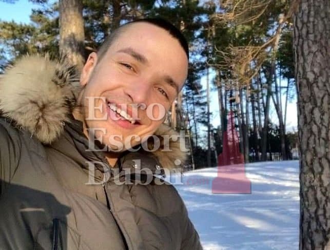 Lars, 28, escort in Dubai — 185 cm, brown hair (photo 4 of 13)