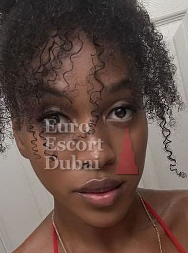 Orathai, 34, escort in Dubai — black hair, Thai (photo 7 of 9)
