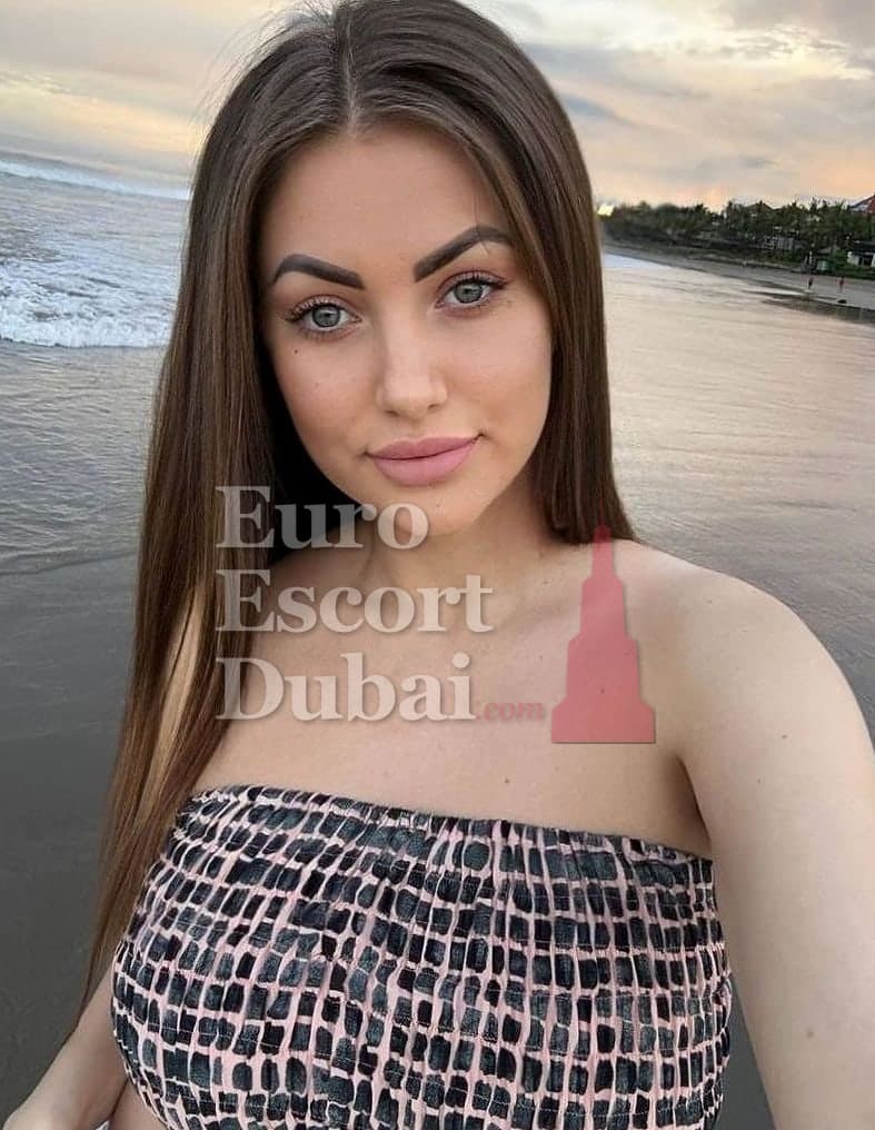 Evdokiya Diamond, 34, escort in Dubai — 175 cm, brown hair (photo 9 of 13)