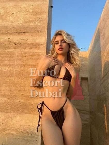 Uyen, 30, escort in Abu Dhabi — Thai, 170 cm (photo 5 of 6)