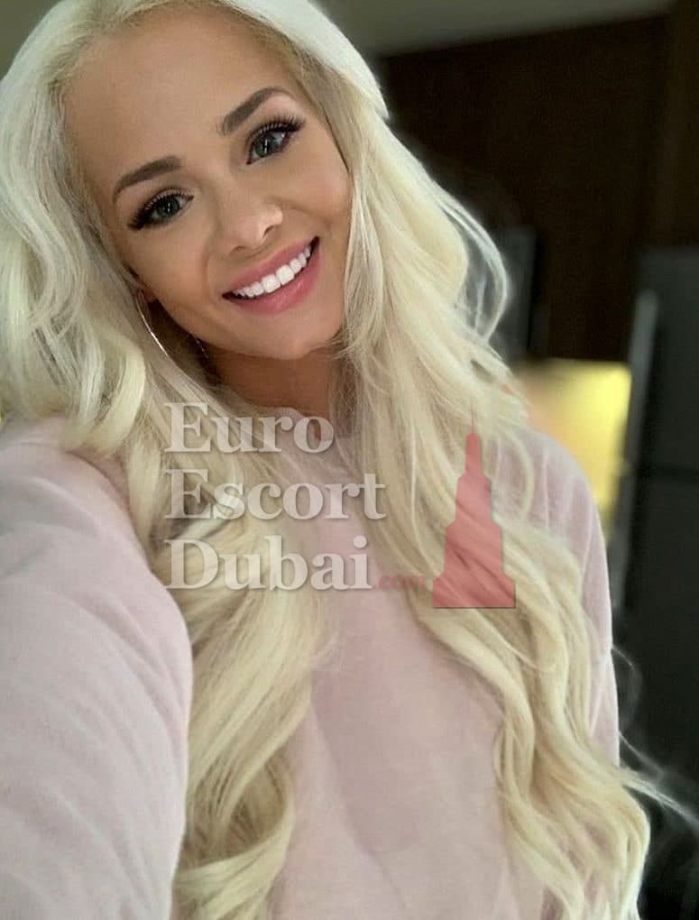 Solene, 27, escort in Dubai — blonde hair, 170 cm (photo 1 of 9)