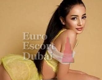 Mohinur, 20, escort in Dubai — Uzbek, 157 cm (photo 11 of 11)