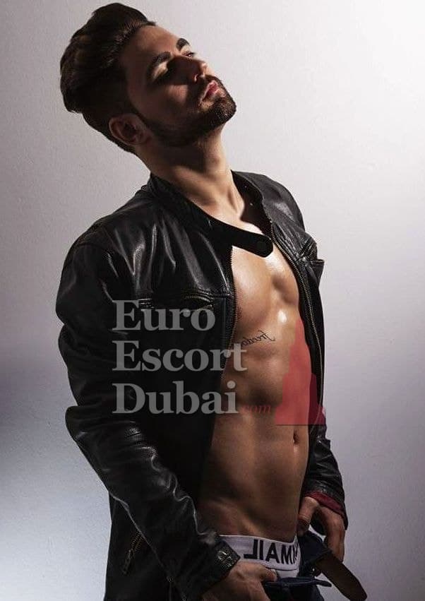 Sergei, 29, escort in Dubai — black hair, 180 cm (photo 3 of 13)