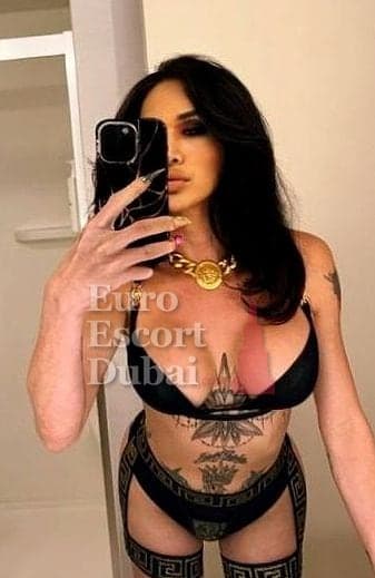 Kaede, 30, escort in Dubai — Japanese, 170 cm (photo 2 of 13)