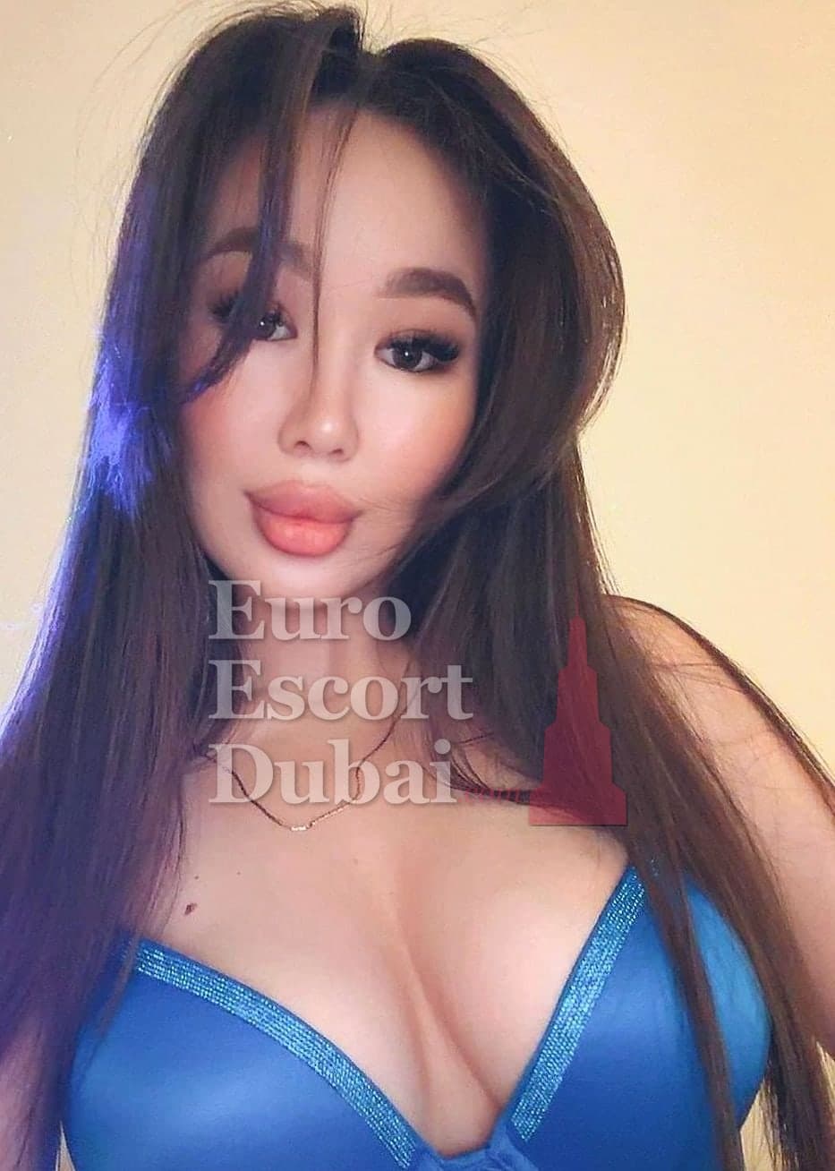Moldir, 25, escort in Dubai — Kazakh, 169 cm (photo 5 of 13)