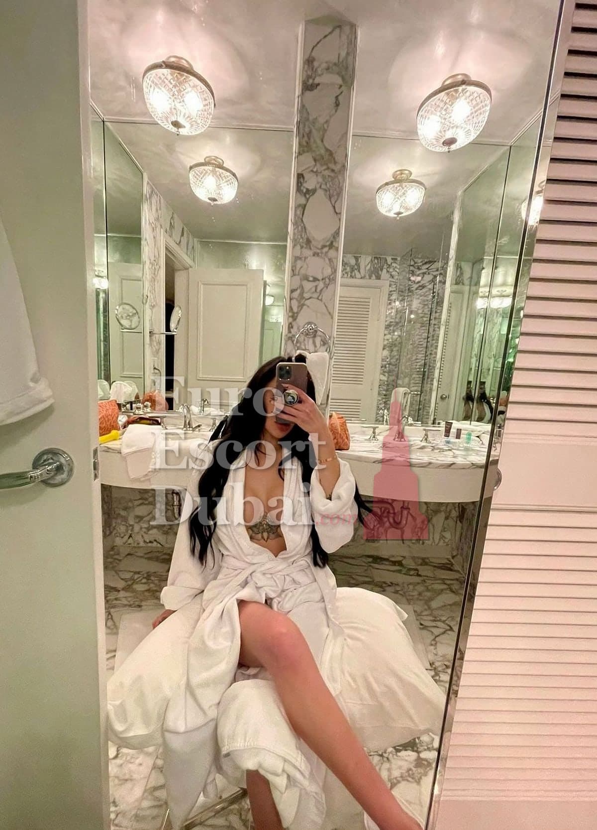 Poppy, 30, escort in Dubai — blonde hair, 171 cm (photo 9 of 9)