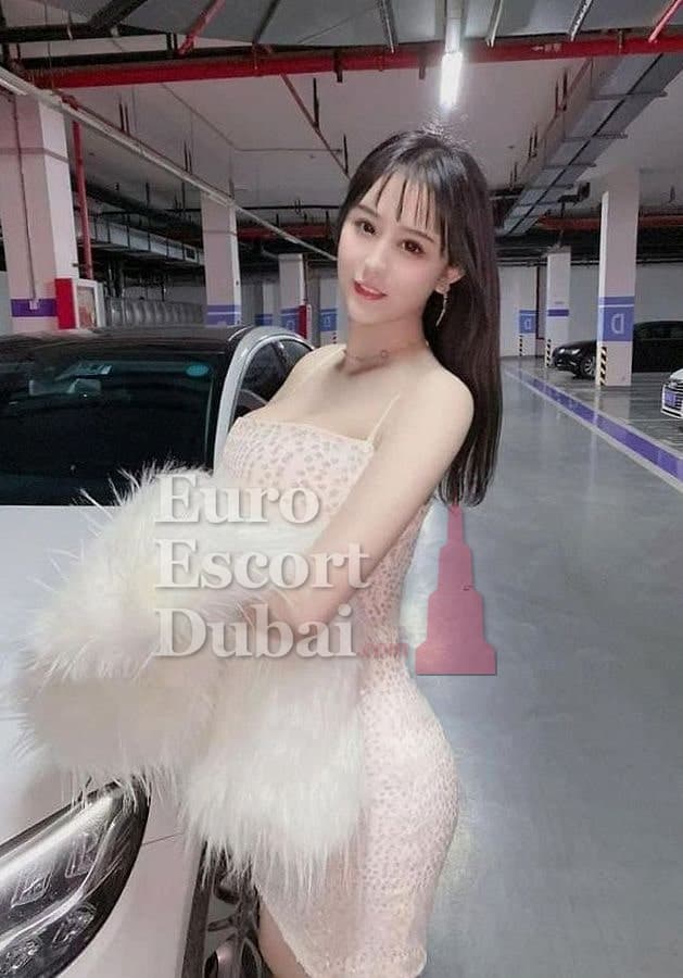 Ratana, 26, escort in Ras Al Khaimah — 167 cm, blonde hair (photo 4 of 4)