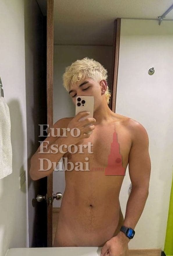 Nurlan, 26, escort in Dubai — black hair, 178 cm (photo 5 of 5)