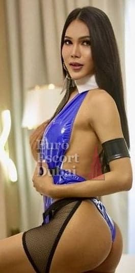 Jing, 24, escort in Dubai — 170 cm, black hair (photo 9 of 13)