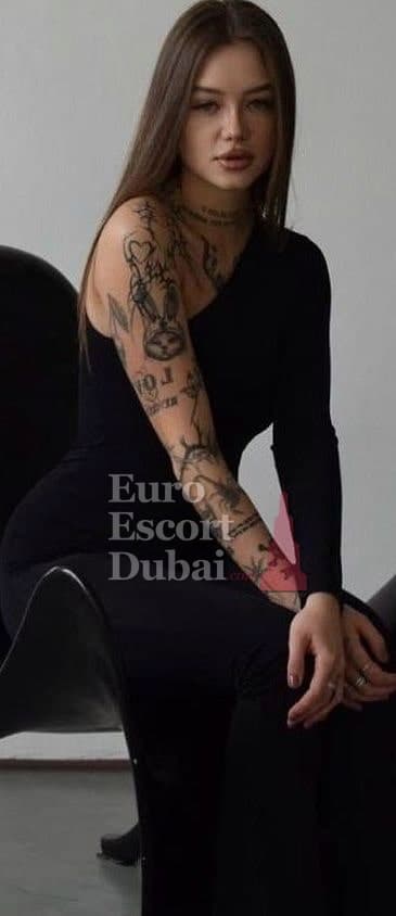 Agata, 23, escort in Dubai — Russian, 169 cm (photo 5 of 13)
