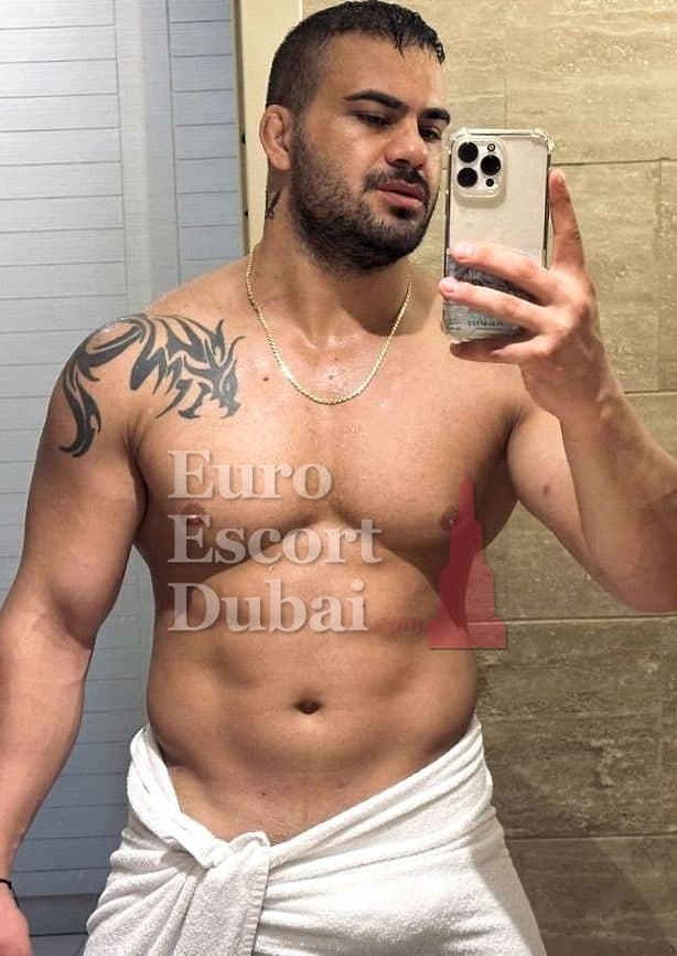 Xavier, 24, escort in Dubai — black hair, 170 cm (photo 1 of 13)