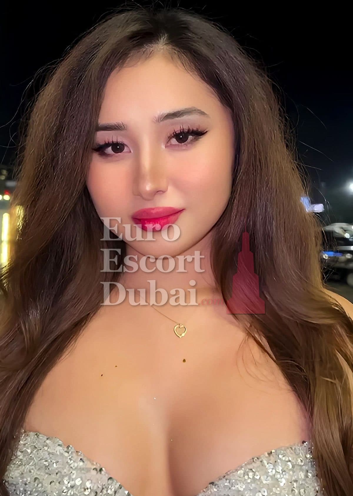 Zhansaya, 22, escort in Dubai — 168 cm, brown hair (photo 6 of 13)