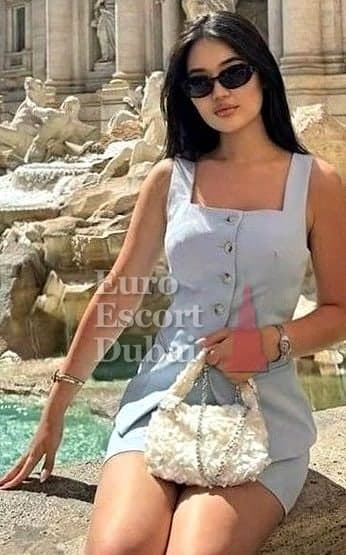 Dariya, 24, escort in Dubai — Kazakh, 152 cm (photo 2 of 13)