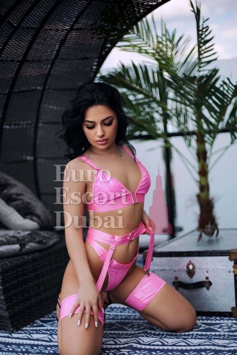 Yara, 36, escort in Sharjah — 152 cm, blonde hair (photo 6 of 8)